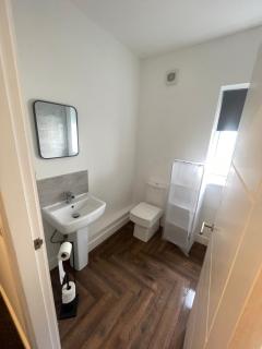 275 Queen Street-Flat 2 - 1