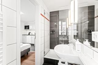 Hotel Hine Adon Fribourg - 1