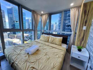 Grand Deluxe 3BR with Bathtub in Uptown BGC - 9