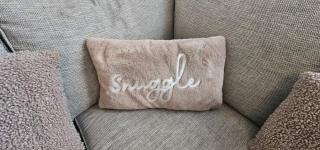 Refurbished 4-Bed Home Near Hospital & Station - 6