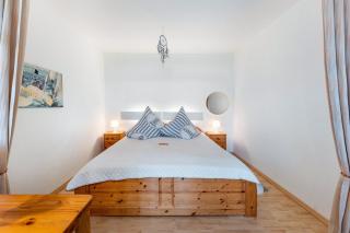 Ferienwohnung 'Segelyachten-Perle' - Strande - 1