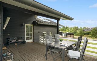 Beautiful Home In Ejstrupholm With Wifi - 9