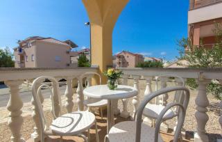 1 Bedroom Amazing Apartment In Srima - 9