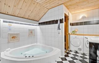 Amazing Home In Oksbøl With Sauna - 2