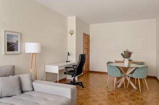 GuestReady - Stylish City Centre Flat with Parking - Maia - 4