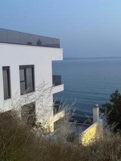 Stella Maris Deluxe Apartment - 7