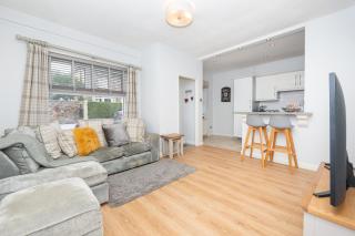 Spacious 2Bed Home - 10Min to Clifton Down Station - 0