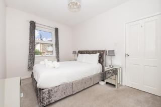 Spacious 2Bed Home - 10Min to Clifton Down Station - Bristol - 4