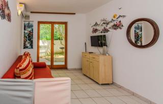 Awesome Apartment In Nin With Wifi - Nin - 7