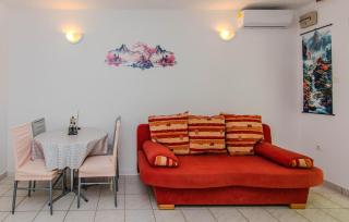 Awesome Apartment In Nin With Wifi - Nin - 5