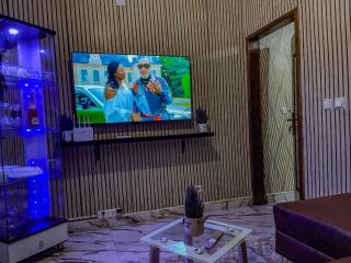 Charming Kinshasa Apartment in Gombe - Entire House for Rent - 4