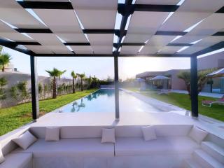 Villa Luxe Neuve , Piscine XXL , Sans vis-à-vis - Marrakesh - 9