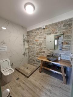 Bellevia Stone Pool Villa - Kouvéllai - 4