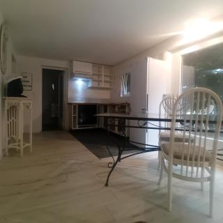 studio in a villa - 8
