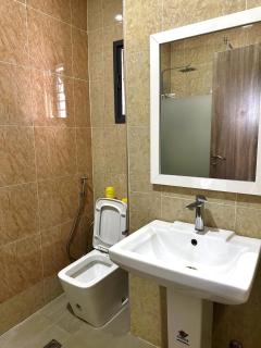 Elegant 2 Bedroom Retreat with Netflix and Calm Ambience - Ankuru - 8
