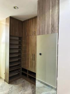 Elegant 2 Bedroom Retreat with Netflix and Calm Ambience - Ankuru - 4