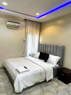 Elegant 2 Bedroom Retreat with Netflix and Calm Ambience - Ankuru - 1