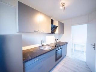 Monteurwohnung für 5 Personen mit Balkon & Küche – Ahrensburg Nähe Hamburg - Ahrensburg - 3