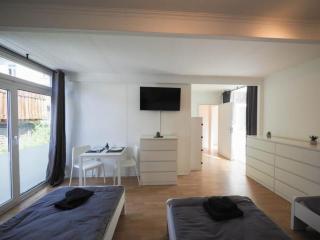 Monteurwohnung mit Terrasse für 7 Personen – WLAN, TV, Küche – Ahrensburg Nähe Hamburg - OD06c - Ahrensburg - 9