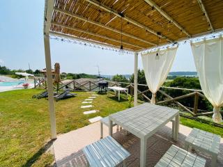 Villa Poggio Ulivo Pool-Apartments - Rivoli Veronese - 1