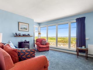 Hughs Cottage - Cleggan - 9