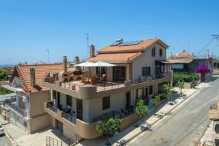 Veranda Living - 2