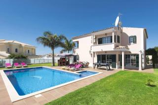 Villa Soni by Villa Plus - Olhos de Água - 0
