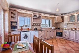 Villa Soni by Villa Plus - 4