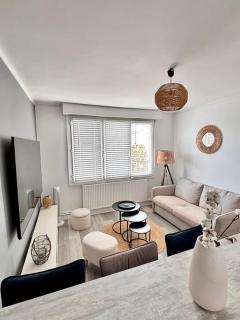 L'Alizé, charmante maison avec balcon et patio - 2