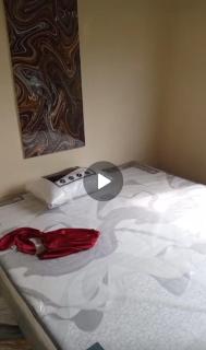 Luna Guest House - Blitar - 0