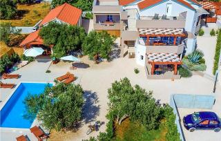 1 Bedroom Stunning Apartment In Bibinje - 2