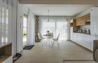 Cozy Home In Razanj With Wifi - Ražanj - 3