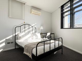 Simple & Affordable 2BR Apt in Waterloo - 9