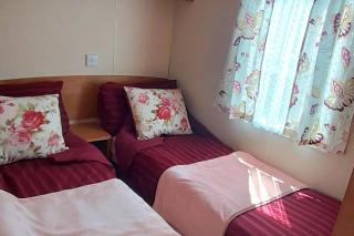 5Berth -Family Friendly -ParkingSpot -Heated Pool - 4