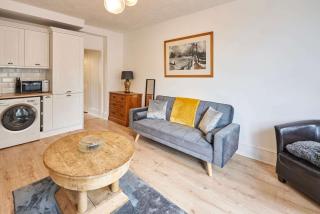 Host & Stay - Grand Parade Apartment - 9