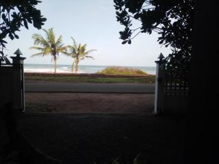 Akira Beach Hotel - Moratuwa - 2