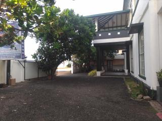 Akira Beach Hotel - Moratuwa - 4