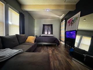 The 420 House - Kansas City - 3