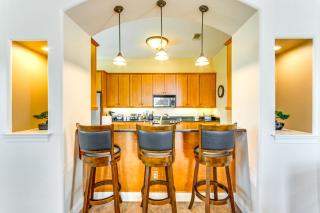 Steps to Bay Tranquil Navarre Retreat with Balcony - 2