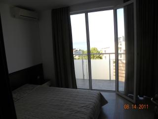 ApartComplex New Tawn - 4