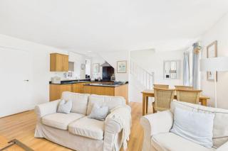 Host & Stay - Dove Cottage - 3