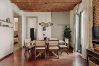 Cotoca - 3 bedrooms and balcony in Eixample Dreta - 2