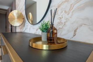 Unique & Stunning Marina Views LIV Residence 2BR - 2