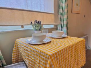 Central Brecon Apartment - Two Guests - Brecon Beacons - Brecon - 3