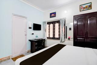 Hotel O Smriti Stay GD park - 3
