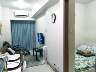 Shore 3 Residences Condo with Netflix and Wifi - Manila - 0