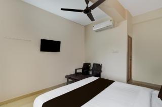 Hotel O Shabari Heights Luxury Abode AC Rooms SR Nagar Metro Station - 1