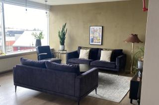 2 bed-Sleeps 5-Balcony-Parking-City Centre - Reykjavík - 1