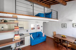 Borgo la Croce 1830 Heritage Apartment - Florenz - 6
