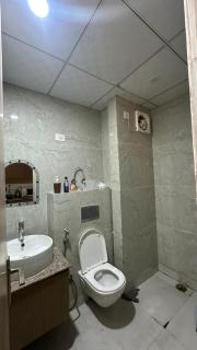 Luxurious kaveri - Greater Noida - 4